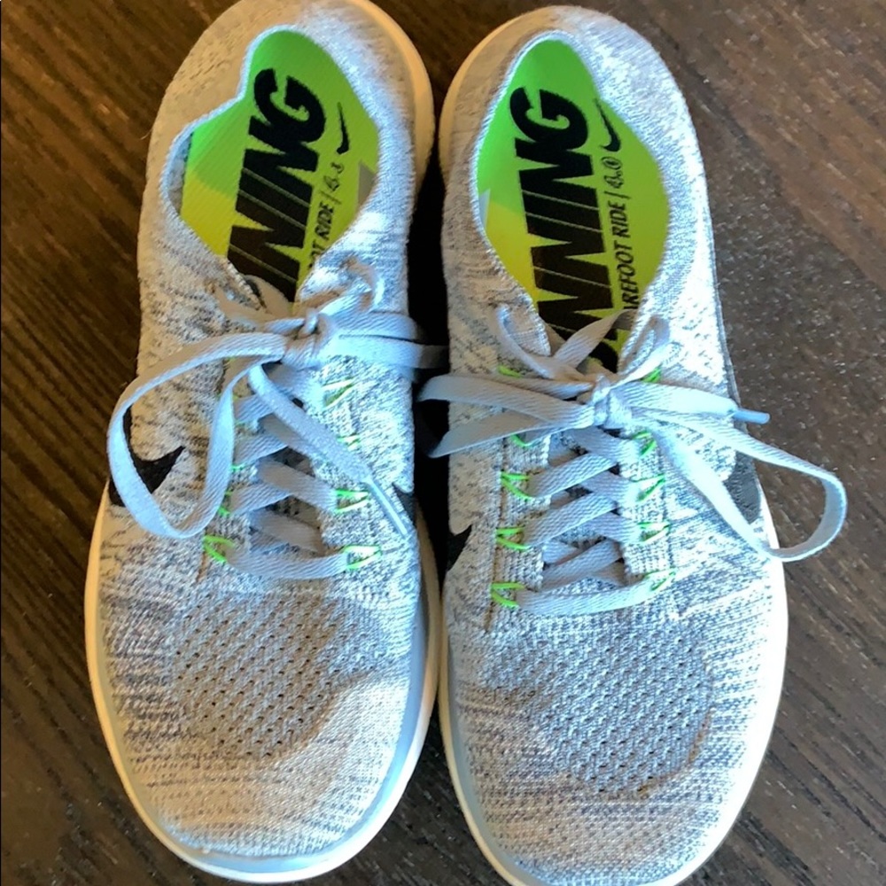 Nike Running Shoes-Hardly Worn